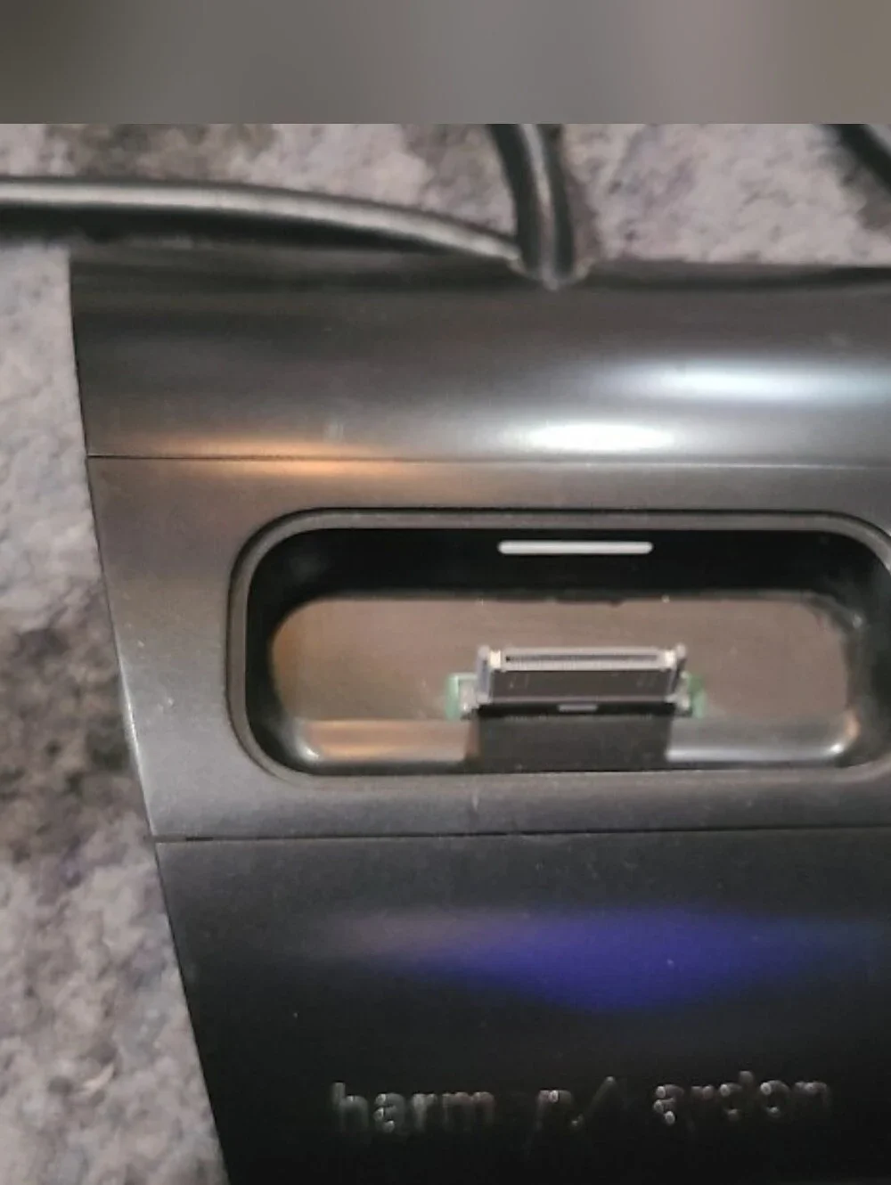 Harman Kardon The Bridge II iPod adapter